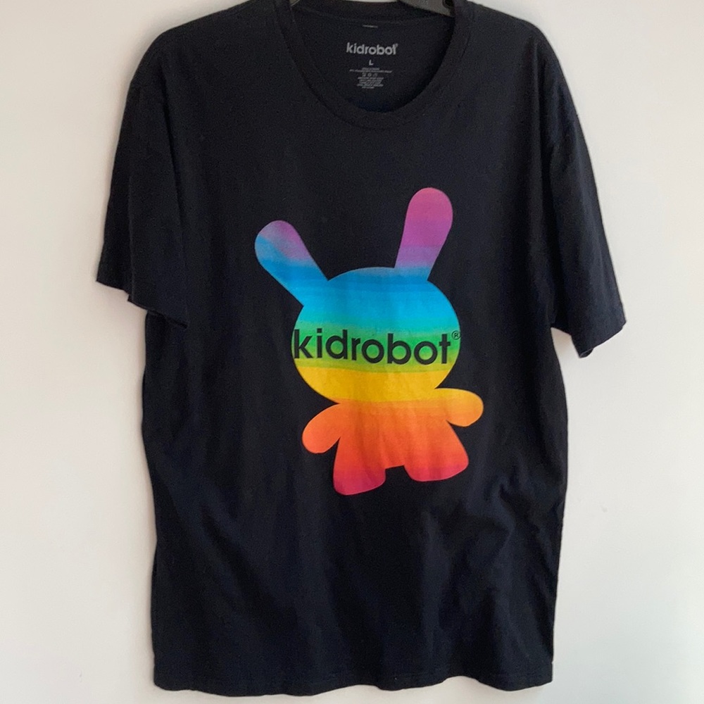 Kidrobot Dunny  Large Ltd Edition TShirt